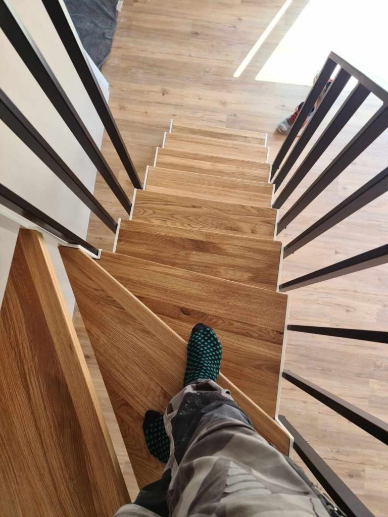 Zrealizowane schody przez naszych klientów. Drewno oraz wykonanie przez firmę Wodex.